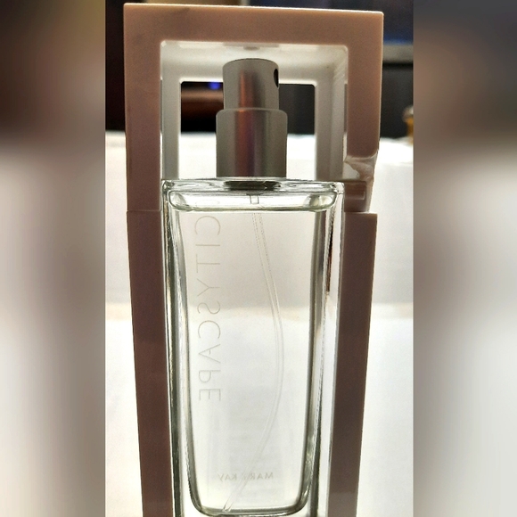 Mary Kay | Makeup | New Mary Kay Cityscape Eau De Parfume 5 Ml 7 Fl Oz ...